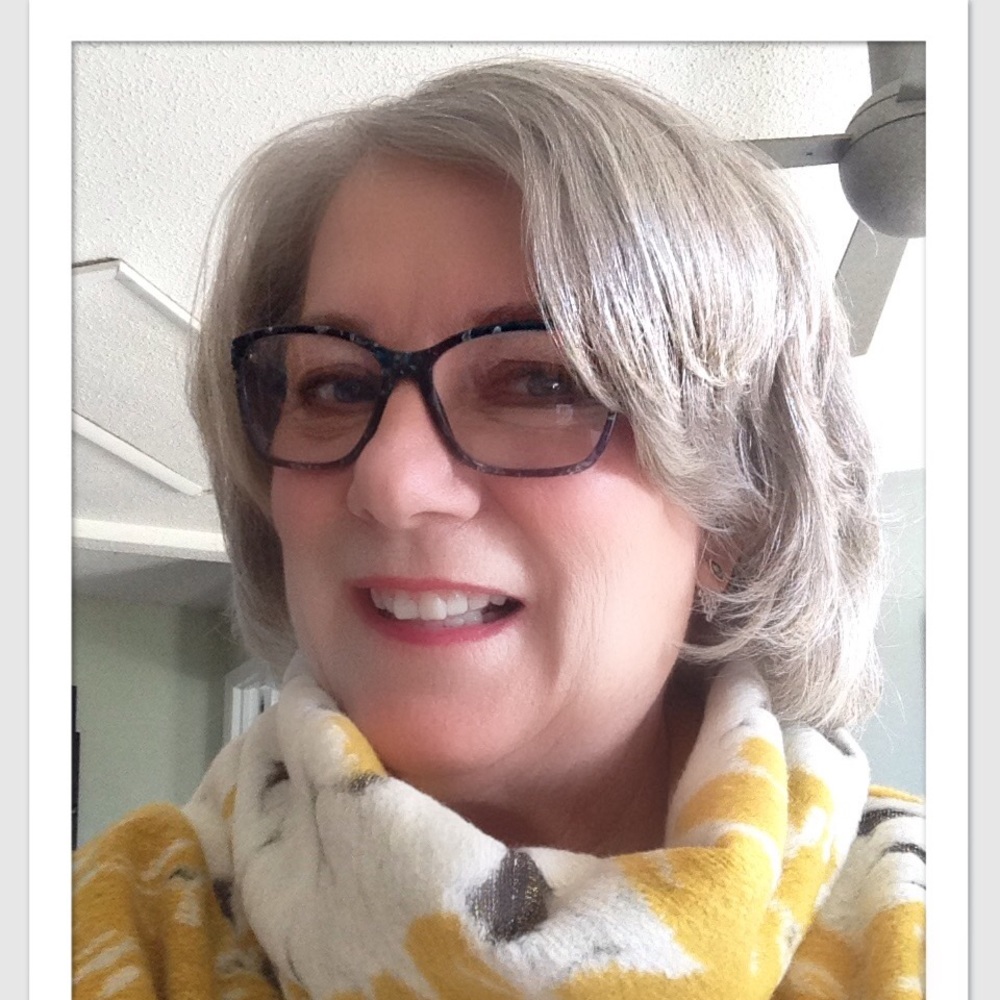 Meet your Posher, Alma